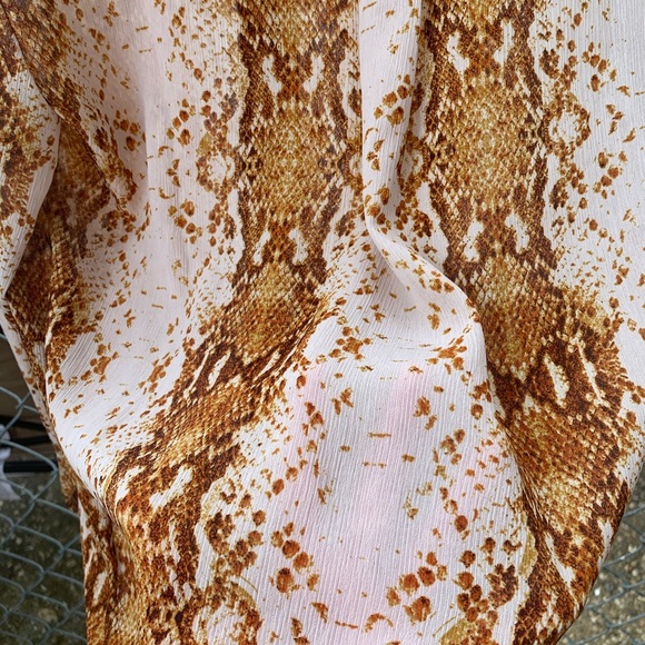 Python print button down shirt - Picture 4 of 4